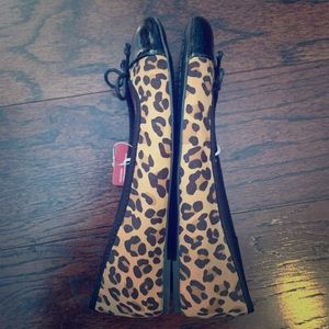 NWT Merona Madeline Flat Leopard Sz 8